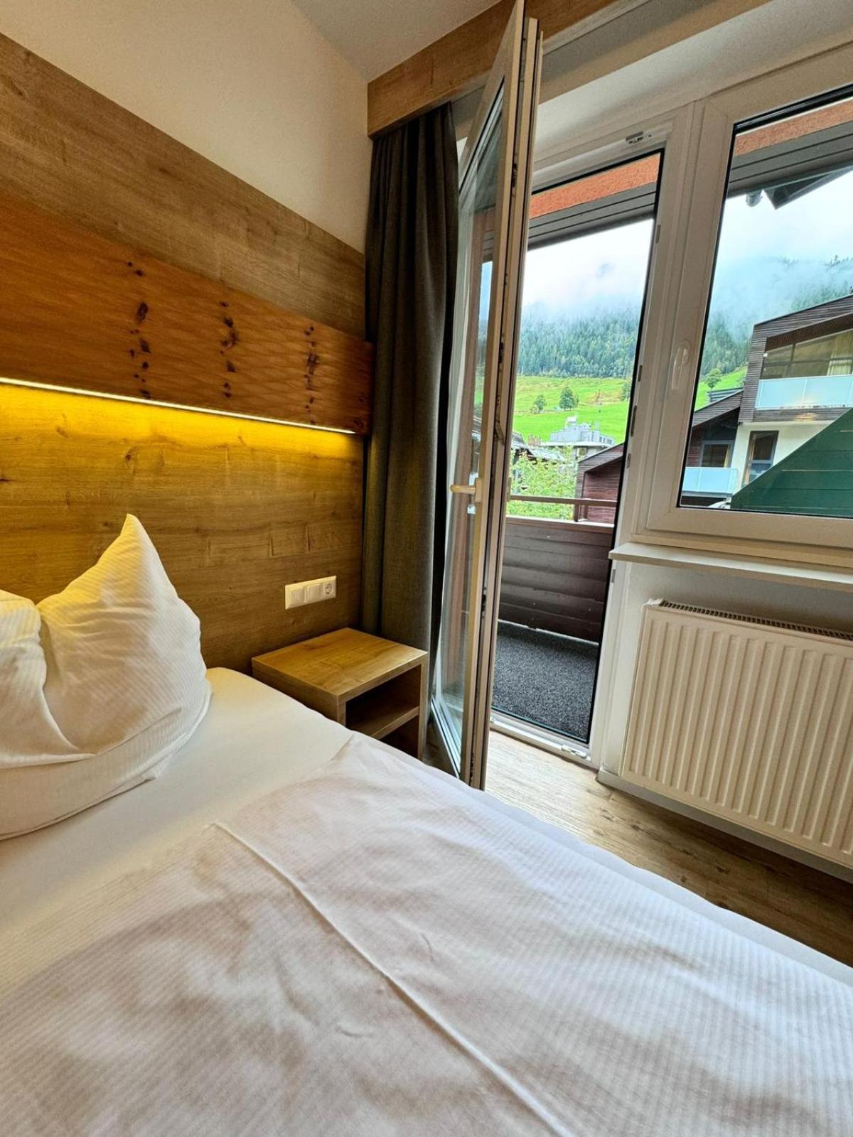 Pension Ahorn Зальбах-Хинтерглемм Экстерьер фото